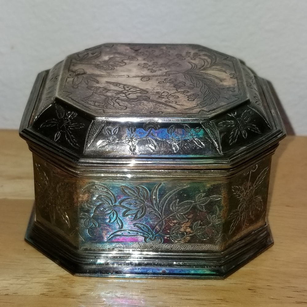 ✅Vintage Porugal Silver Tone Engraved Met Box #1149, B25 - Picture 8 of 16